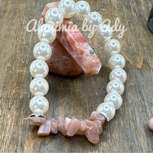 Peach Moonstone beaded bracelet Libra/cancer/Scorpio